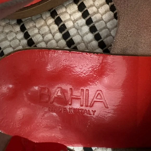 Sandals - Picture 5 of 12